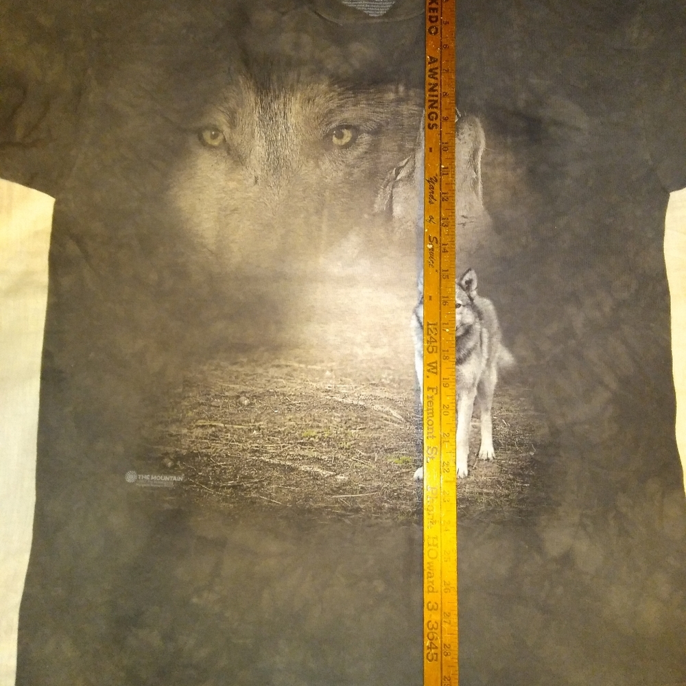 RARE* The Mountain wolf Tshirt Sz XL - Picture 6 of 7